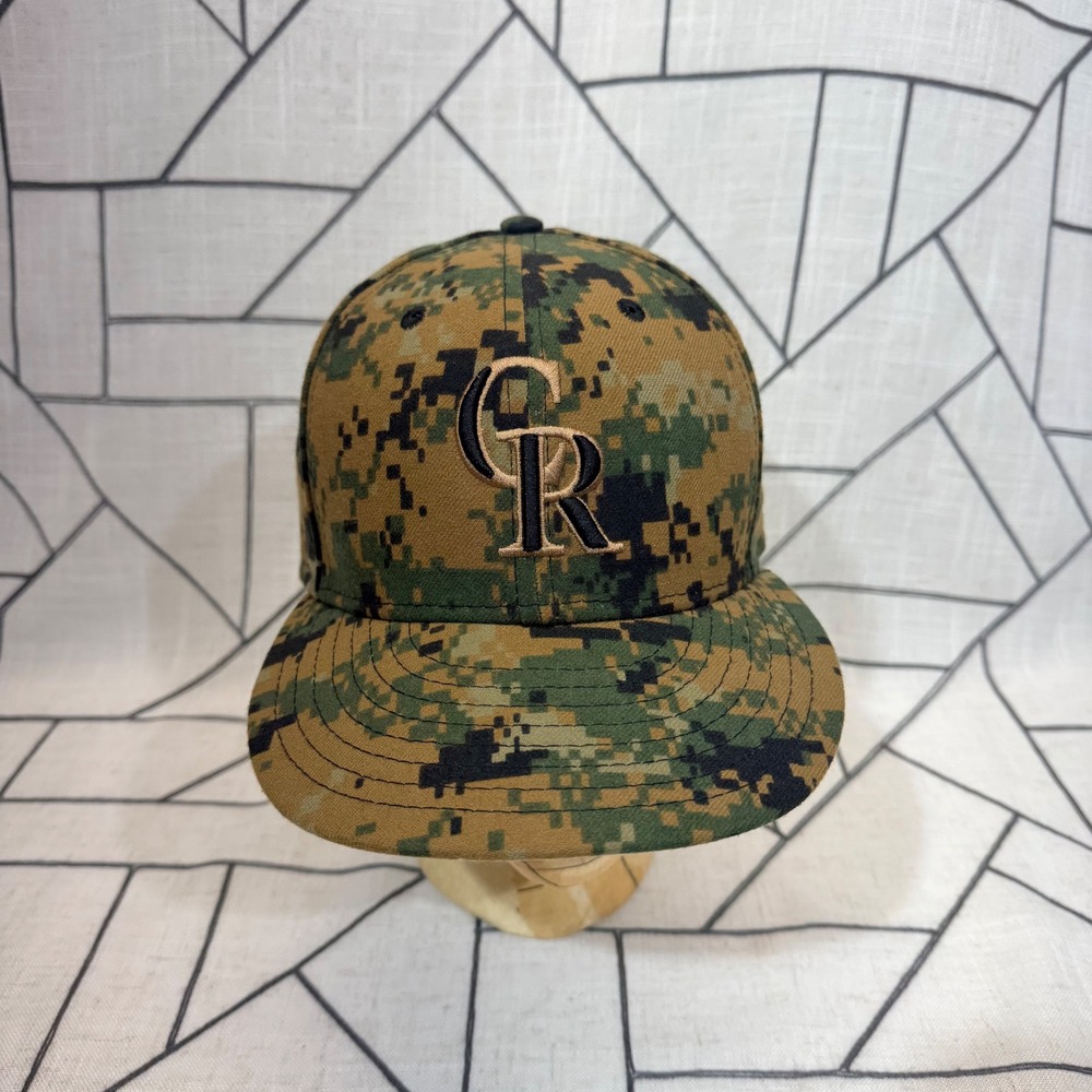 New Era Colorado Rockies Hat Size 7 Digital Camo 59FIFTY Fitted MLB Cap